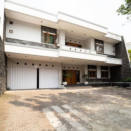 Koolkost Near Padjadjaran University - Minimum Stay 6 Nights Bandung Eksteriør billede