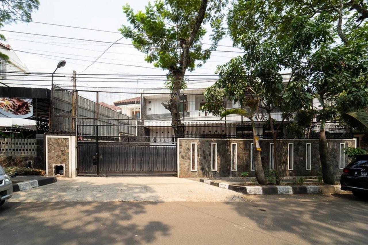 Koolkost Near Padjadjaran University - Minimum Stay 6 Nights Bandung Eksteriør billede