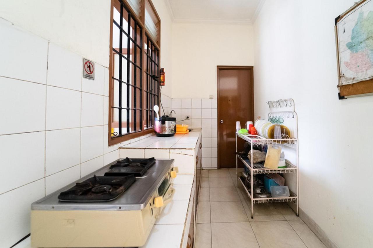 Koolkost Near Padjadjaran University - Minimum Stay 6 Nights Bandung Eksteriør billede