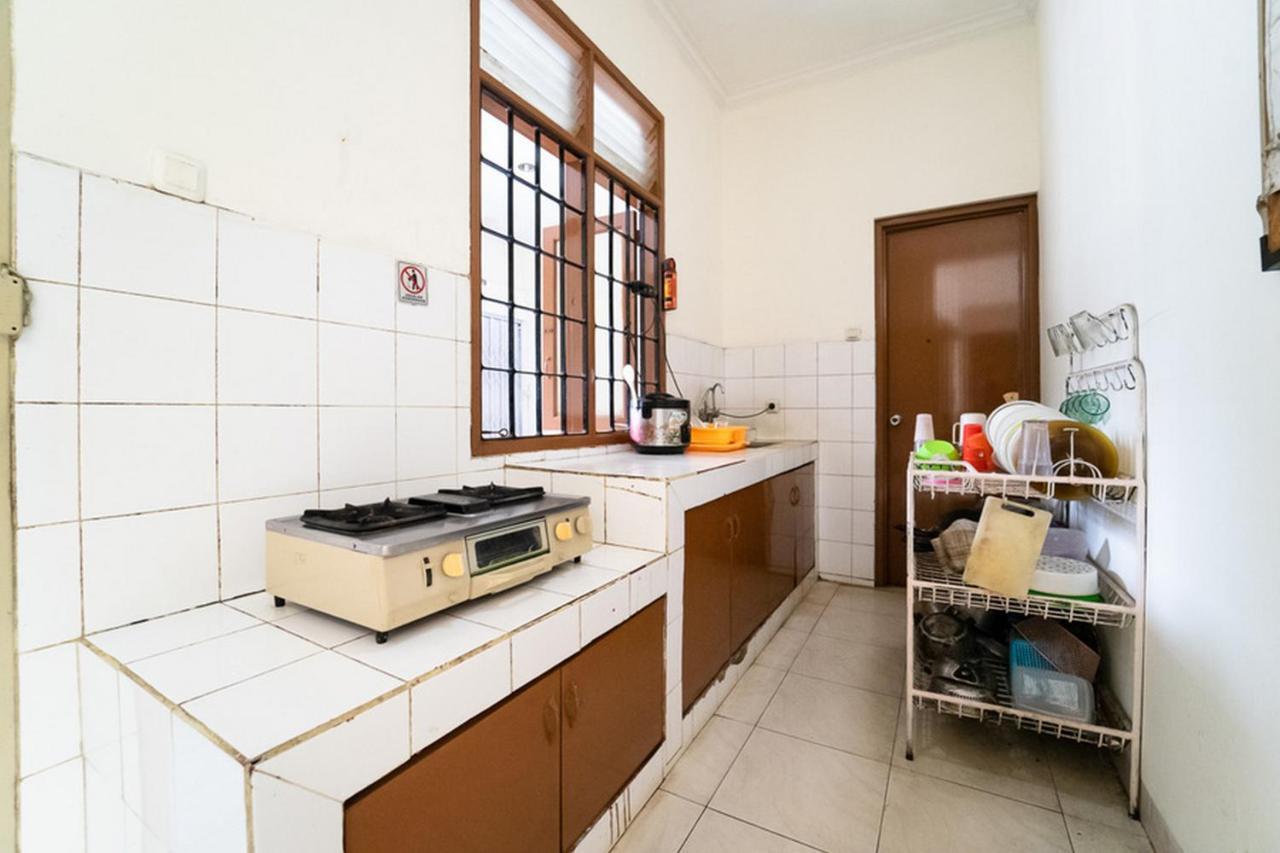 Koolkost Near Padjadjaran University - Minimum Stay 6 Nights Bandung Eksteriør billede