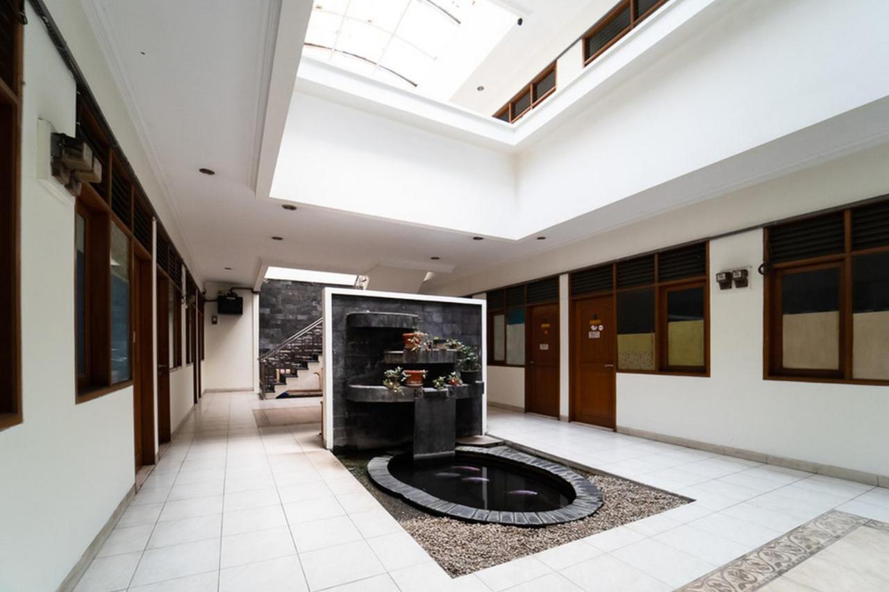 Koolkost Near Padjadjaran University - Minimum Stay 6 Nights Bandung Eksteriør billede
